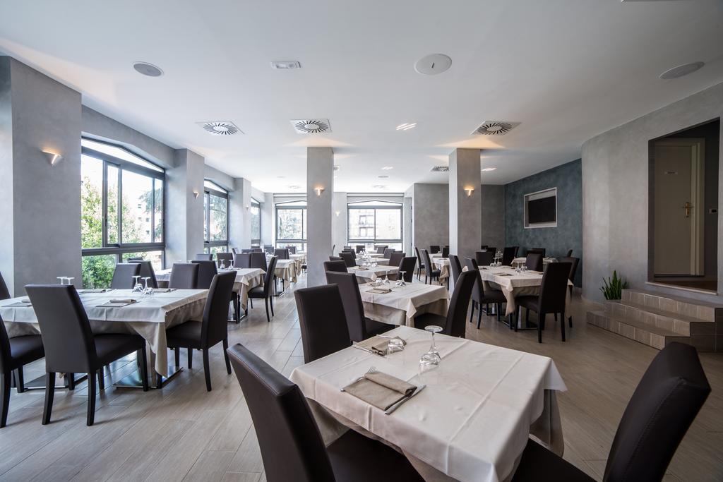 Hotel Astoria فيدينسا المظهر الخارجي الصورة