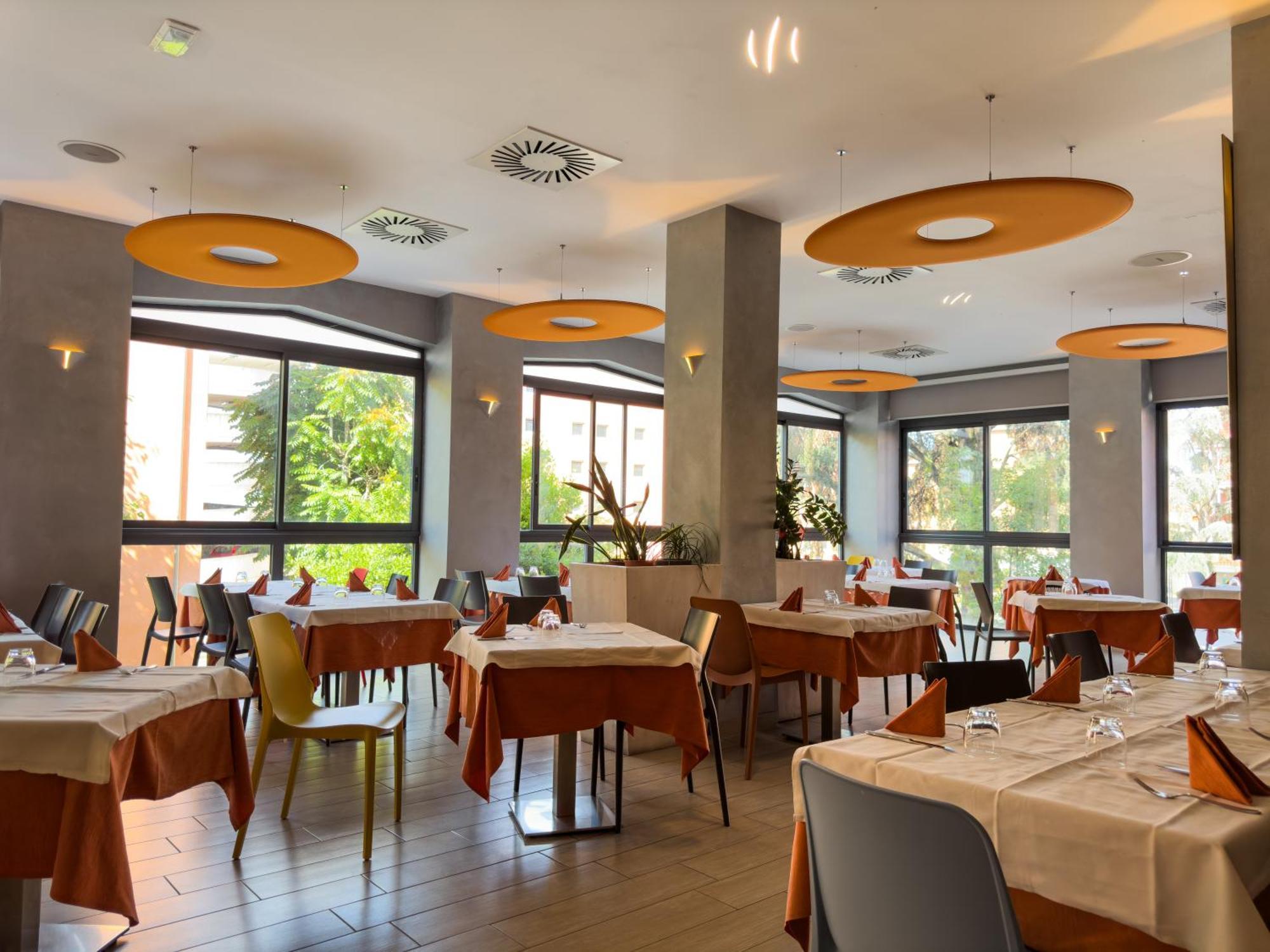 Hotel Astoria فيدينسا المظهر الخارجي الصورة