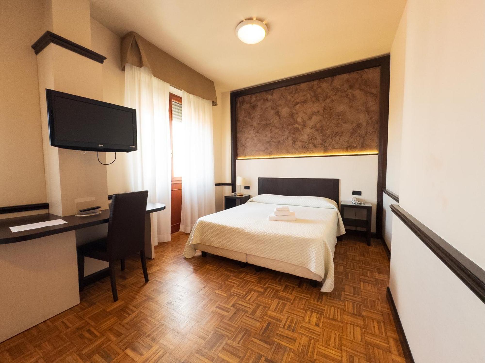 Hotel Astoria فيدينسا المظهر الخارجي الصورة